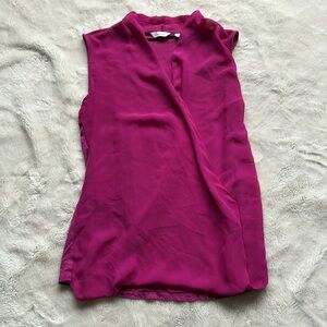 Reitmans Fuchsia Sleeveless Blouse – Size M | Lightweight Chic | Summer Capsule